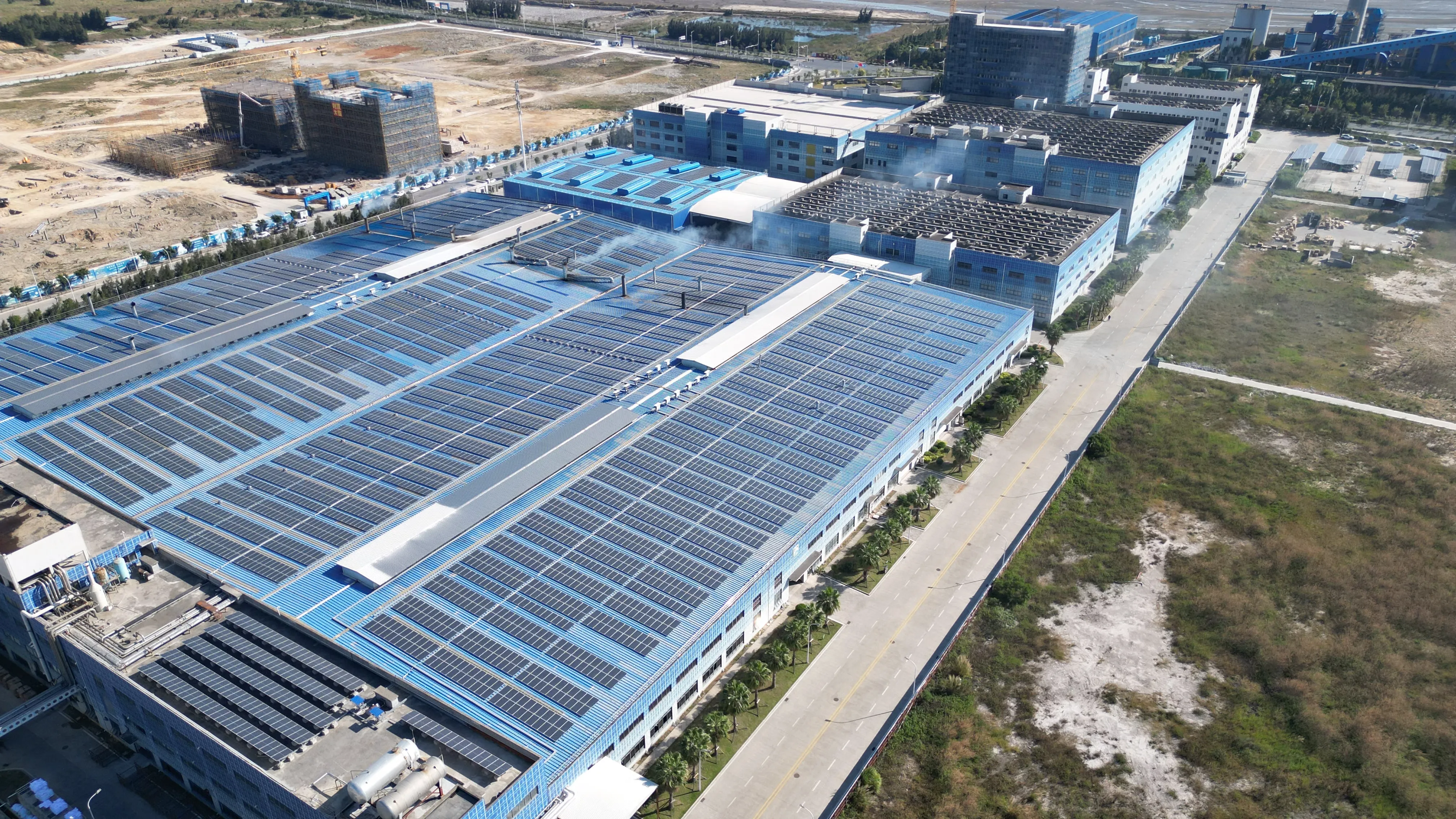 COMMERCIAL SOLAR SOLUTION